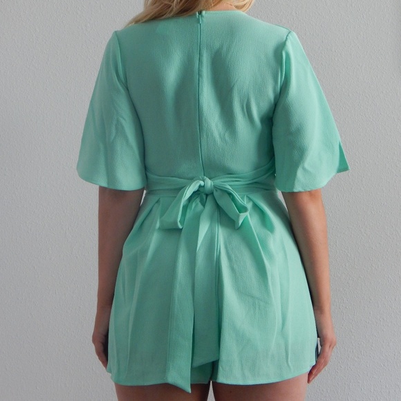 NEW Mint Green Flutter Sleeve Plunging Romper - Picture 4 of 4